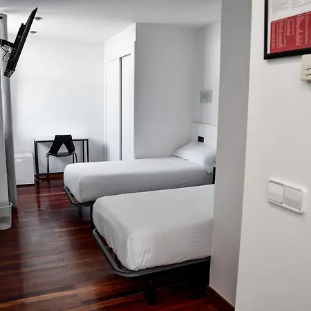 Hotel Chips Ferrol Naron (A Coruna)