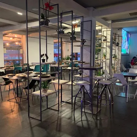 Chips Ferrol Hotel Narón