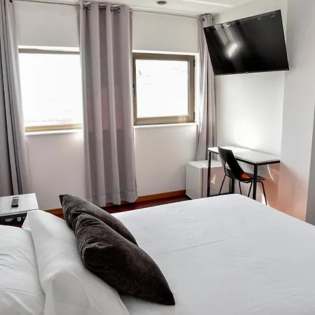 Chips Ferrol Hotel