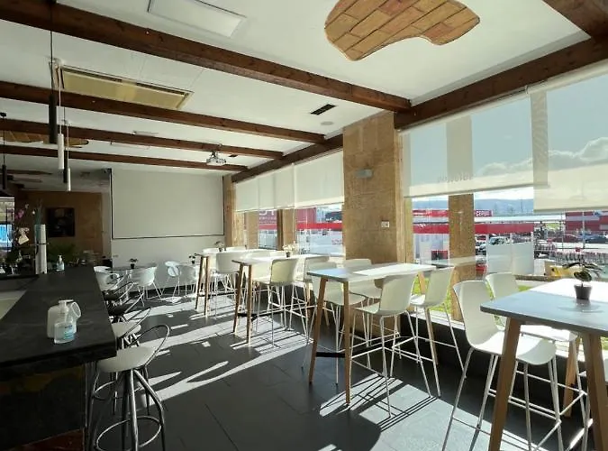 Chips Ferrol Hotel Narón